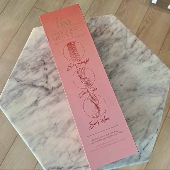 Almost Famous Scarlet Red Precious Metals 2-in-1 Hair Straightener Curler Iron - Picture 5 of 11